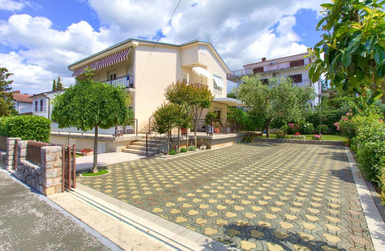 Apartments Jele Malinska Εξωτερικό φωτογραφία