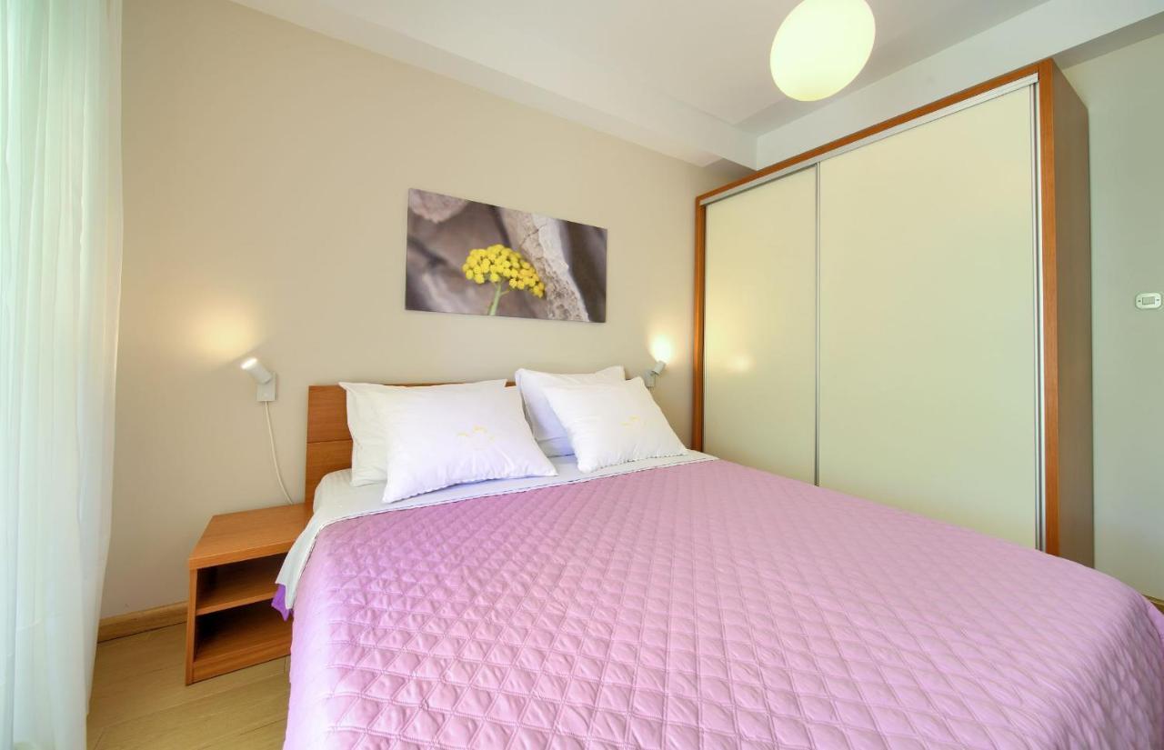 Apartments Jele Malinska Εξωτερικό φωτογραφία